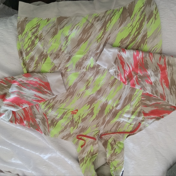 Men's Nike Hoodie - Picture 1 of 1